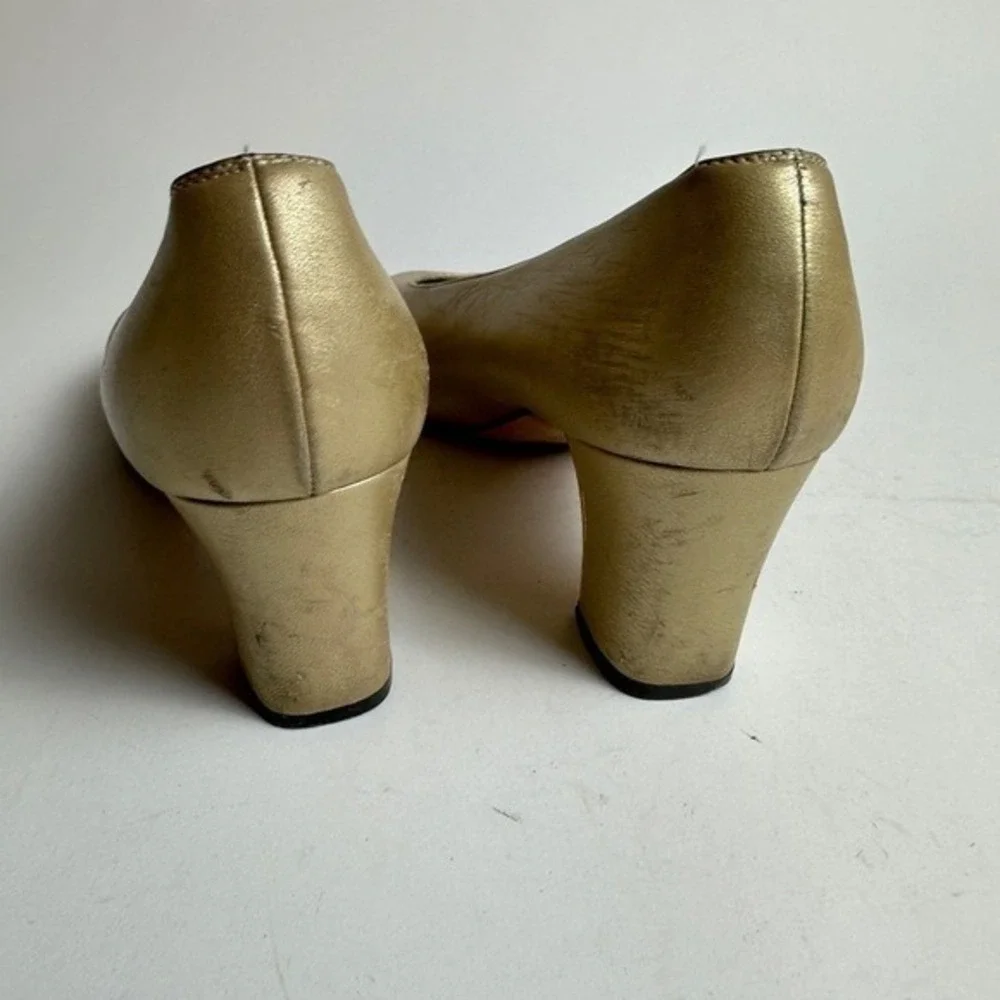 Vintage 1990s Y2K St John Heels Shoes Womens Size 8 1/2 Gold Leather‎ Pumps KC